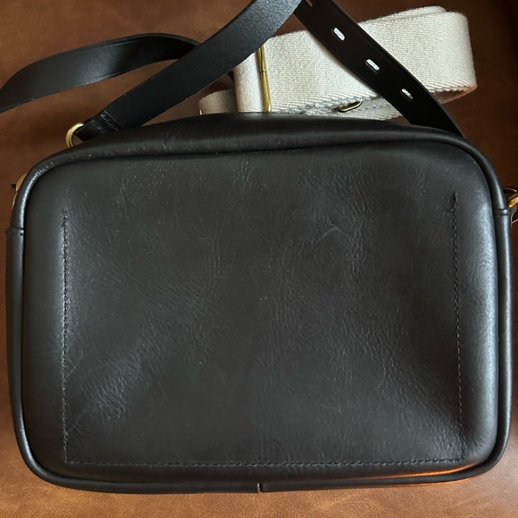 NWOT Madewell Transport Camera Bag (Large) - Picture 2 of 8